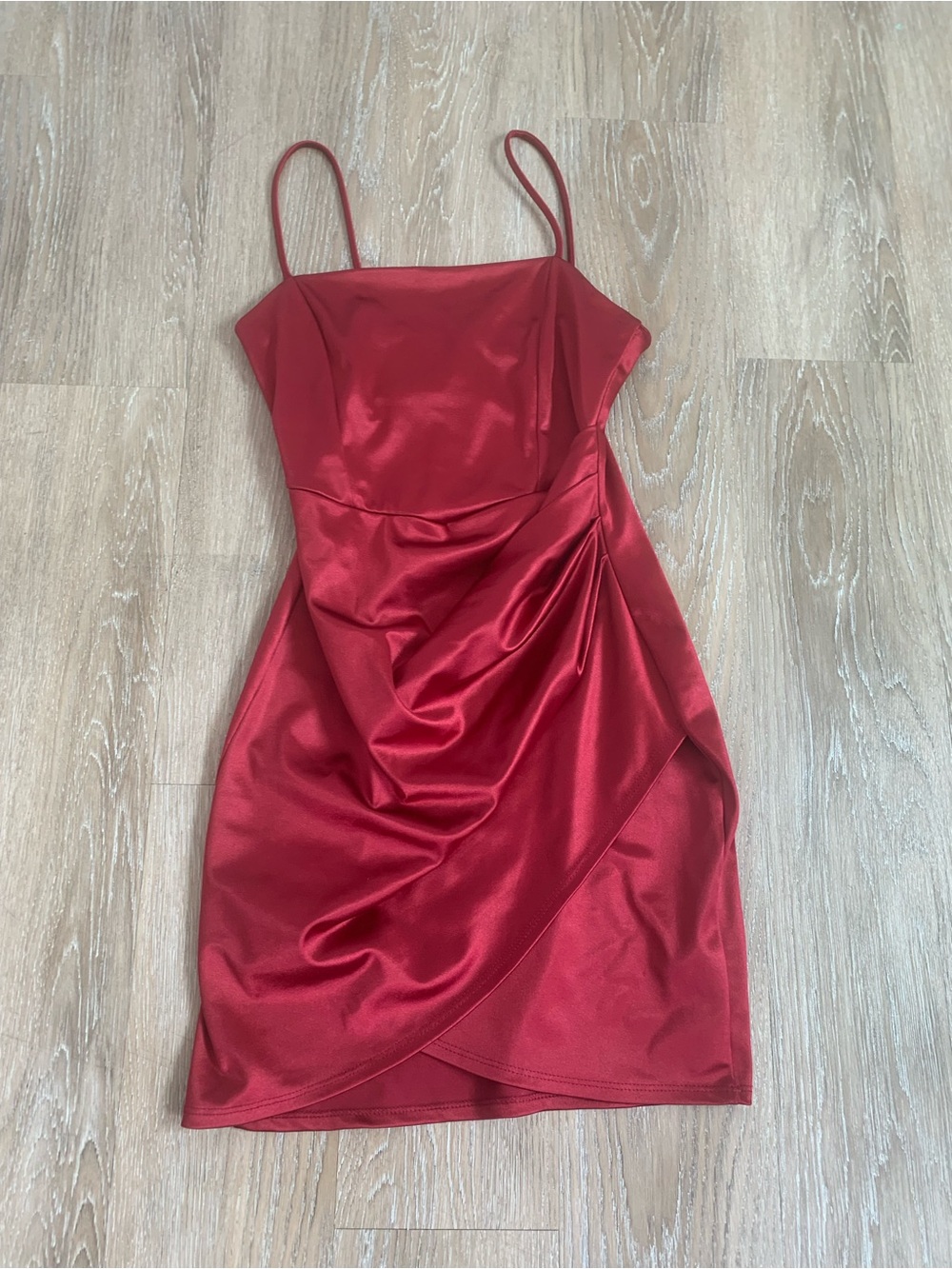 Windsor Red Satin Draped Spaghetti-Strap Mini Dress Size M
